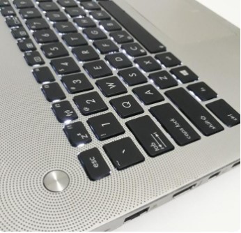 LAPTOP GAMING CORE I7 VGA NVDIA NVDIA GEFORCE 4GB SSD 256GB RAM 16GB - tampilan 3